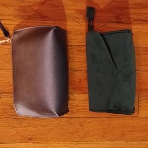 Two La Mer makeup bags